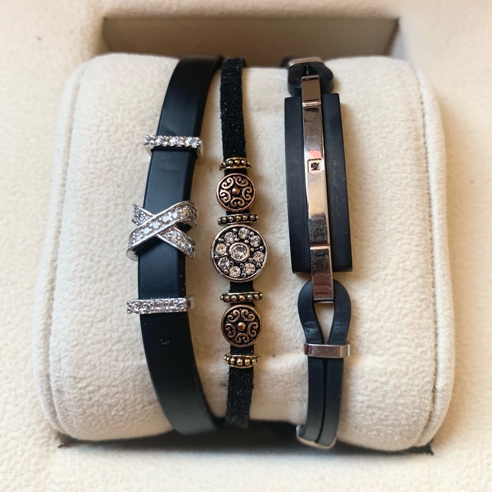 Caroline Néron and Comete bracelet